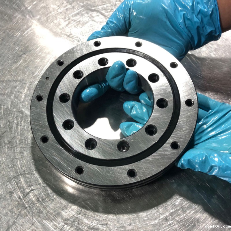 精密交叉滚子轴承怎么拆?详解拆卸步骤方法及注意事项