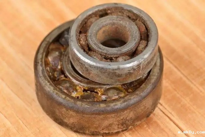 轴承损伤故障图解及解决方法